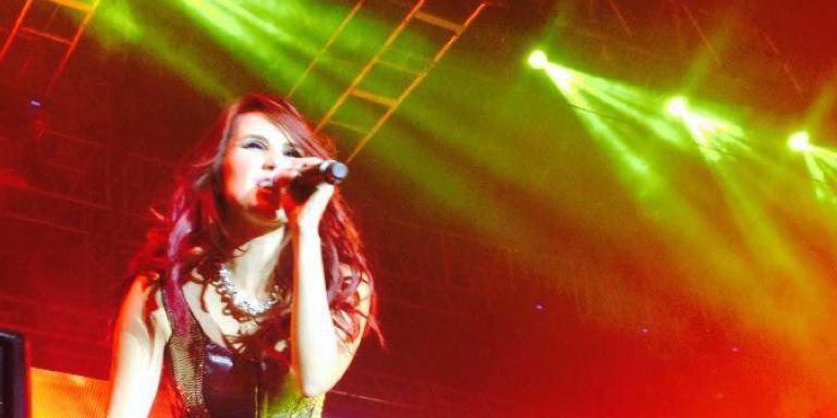 Daniela Rivera banner