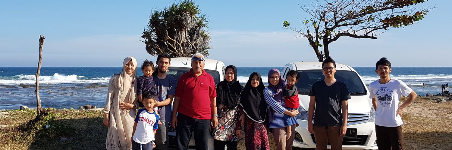 rindy_27's profile banner image
