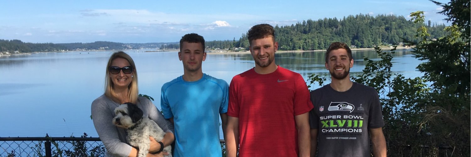 Fishbui's profile banner image