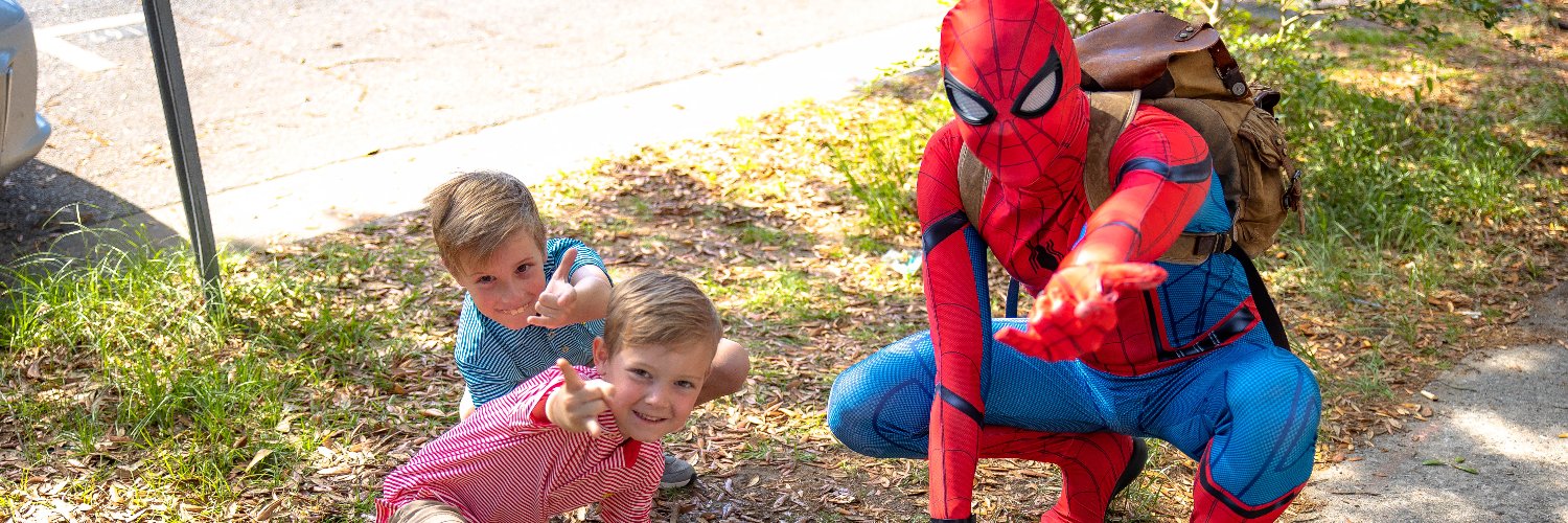 Neighborhood Comics * Savannah GA banner