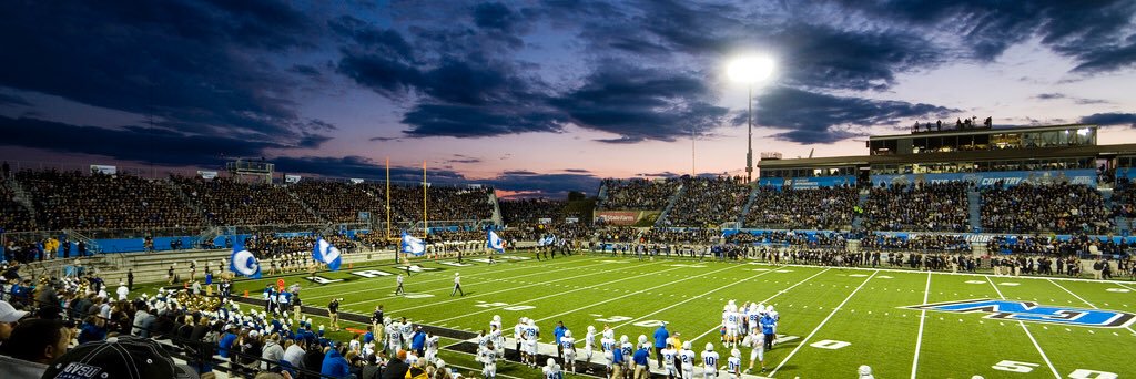 Barstool Lakers banner