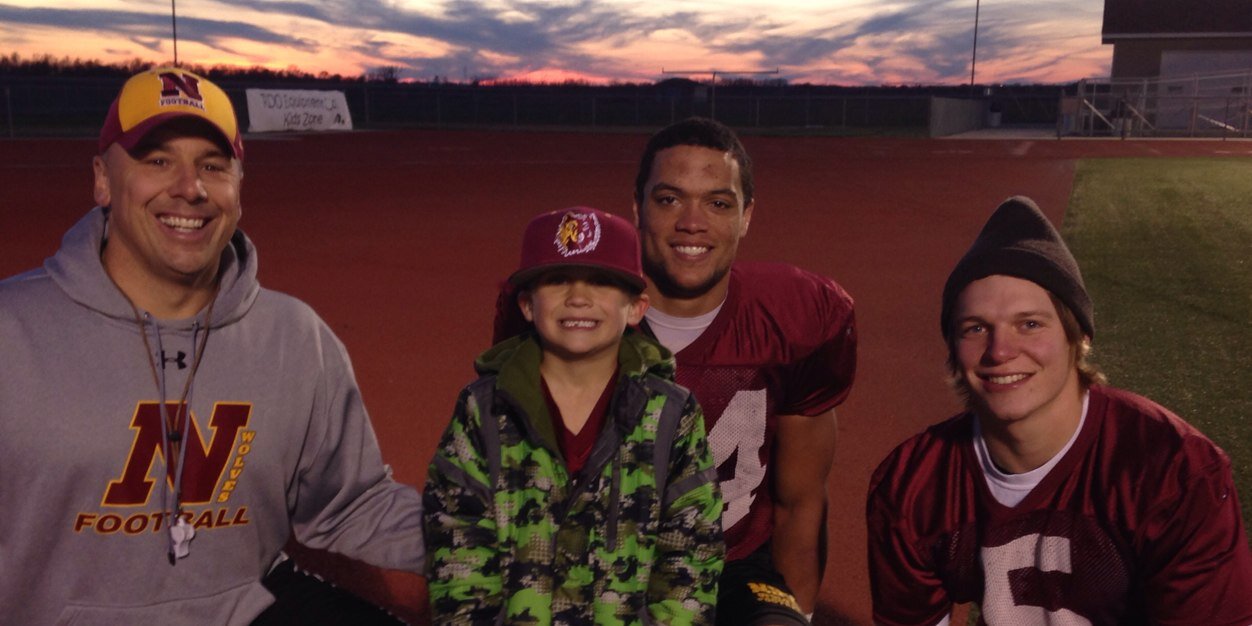 Derrick Dinger banner