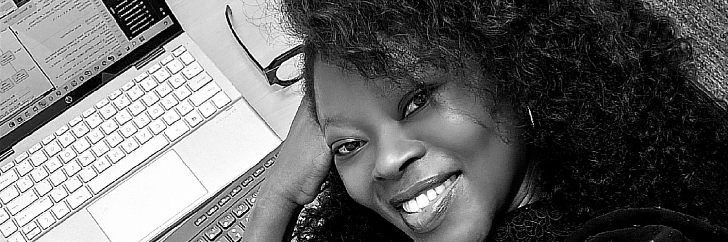 Yemisi_Haastrup's profile banner image