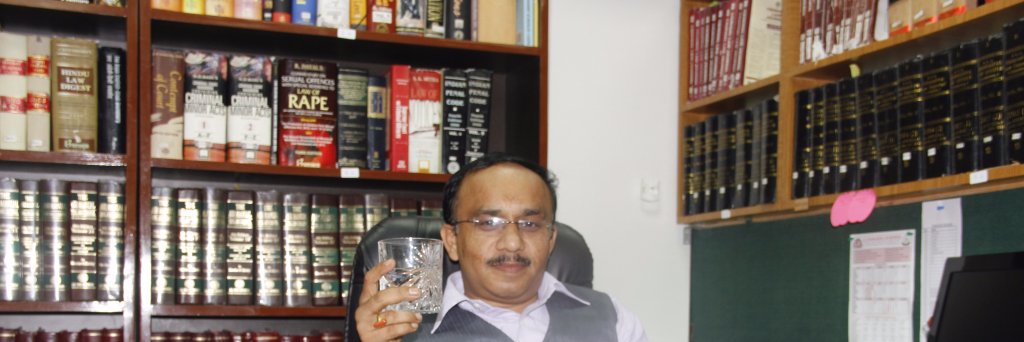 Satishkumar Soni, Advocate banner