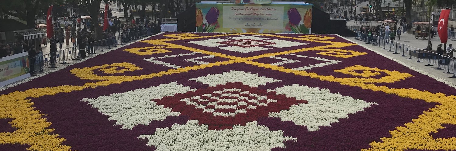 noor banner