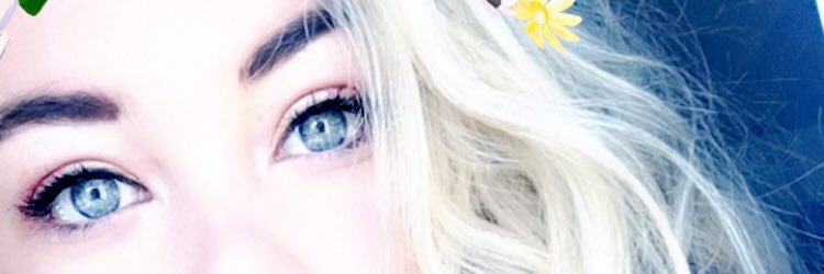 laura_quentin's profile banner image