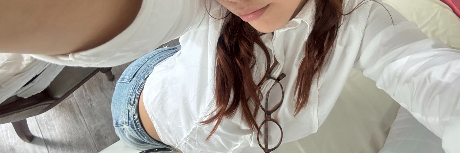 arlynacost_'s profile banner image
