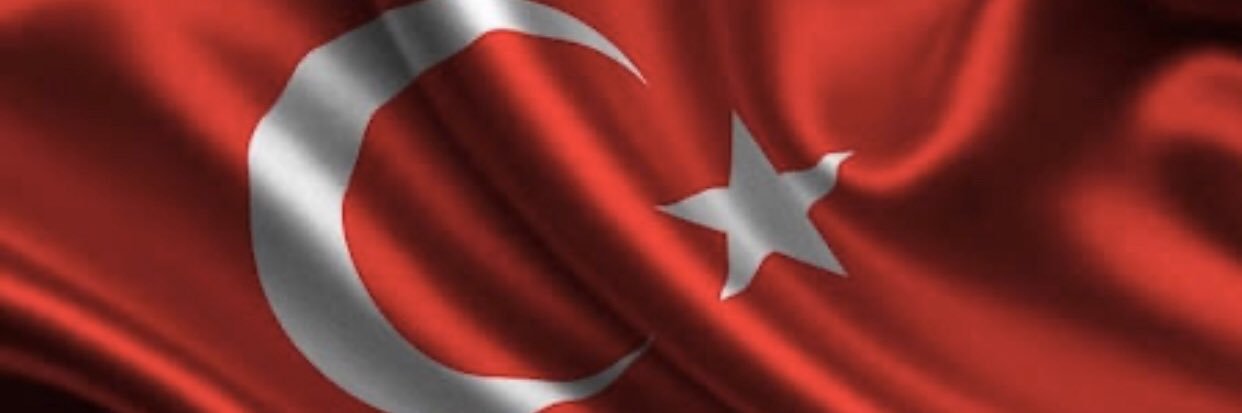 nilayyucee's profile banner image