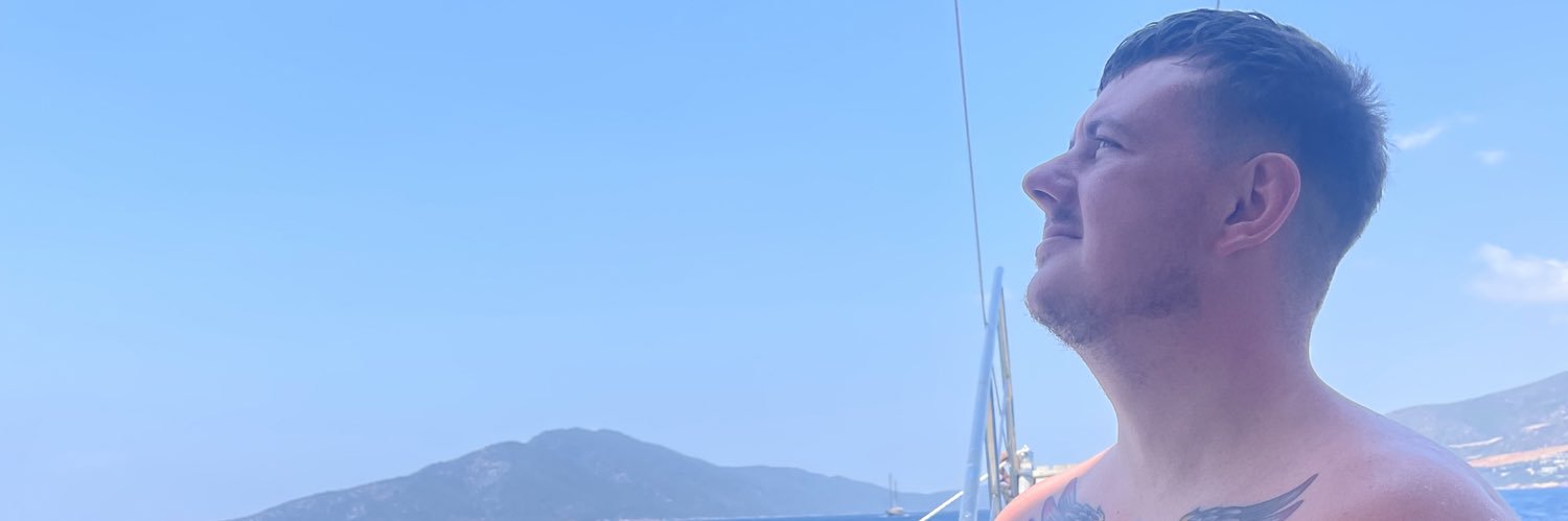 Landy12390's profile banner image