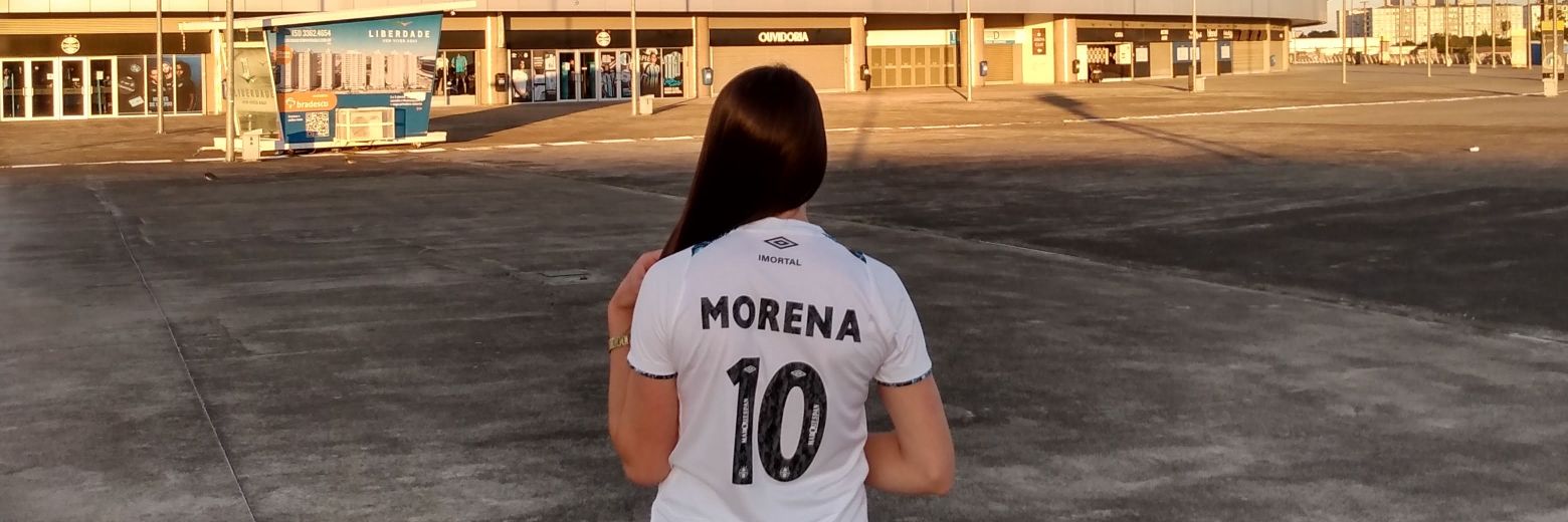 dessamoreena's profile banner image