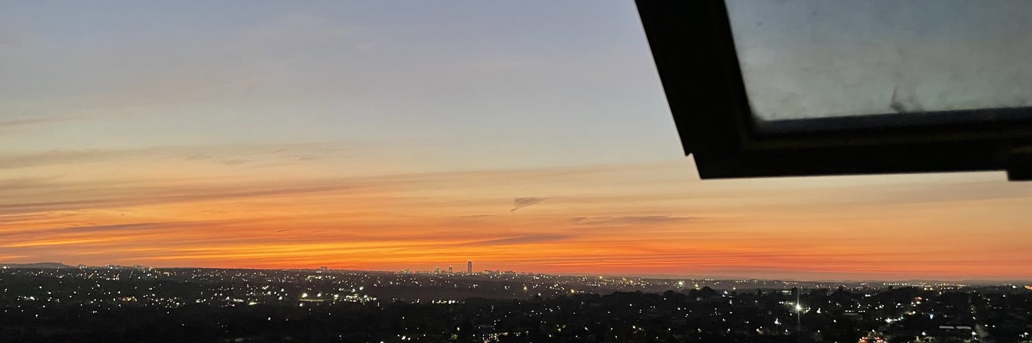 Glow_Reeya's profile banner image