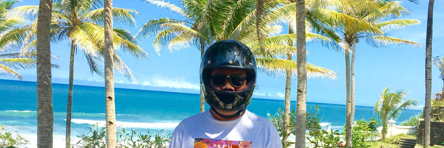 taufffans's profile banner image