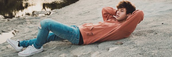 nathsarias's profile banner image