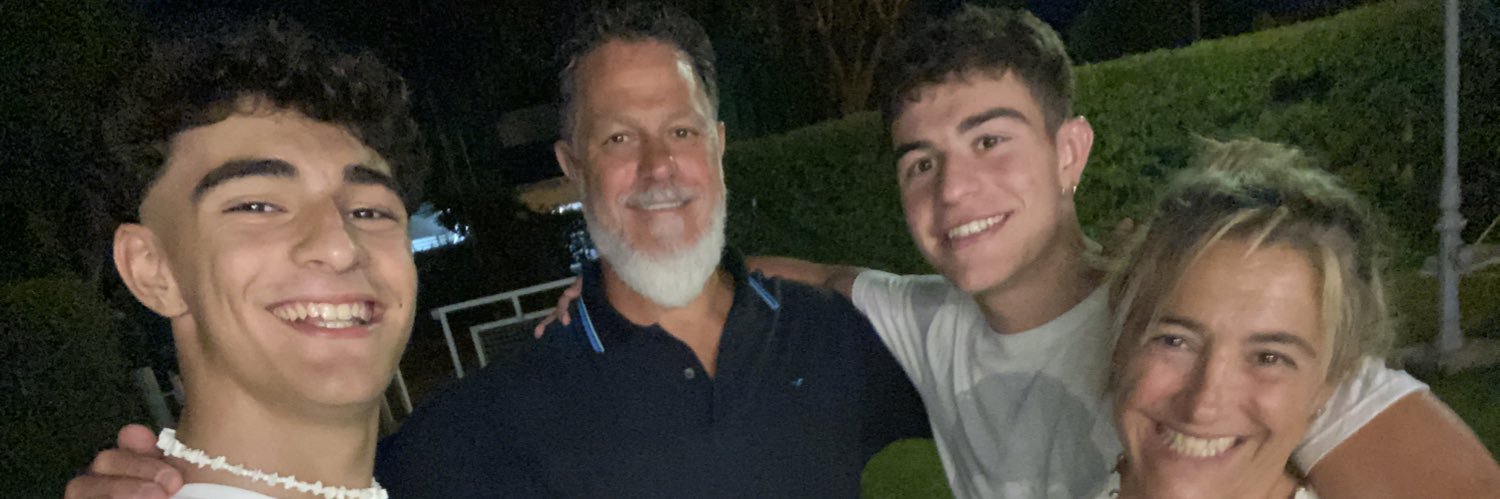 santicapelli32's profile banner image