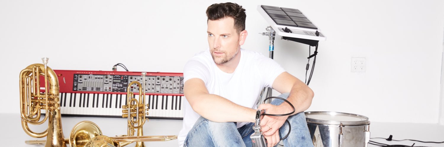 MannFanLounge's profile banner image
