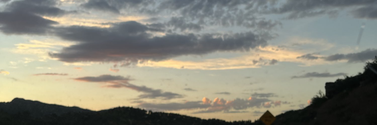 missparamor32's profile banner image
