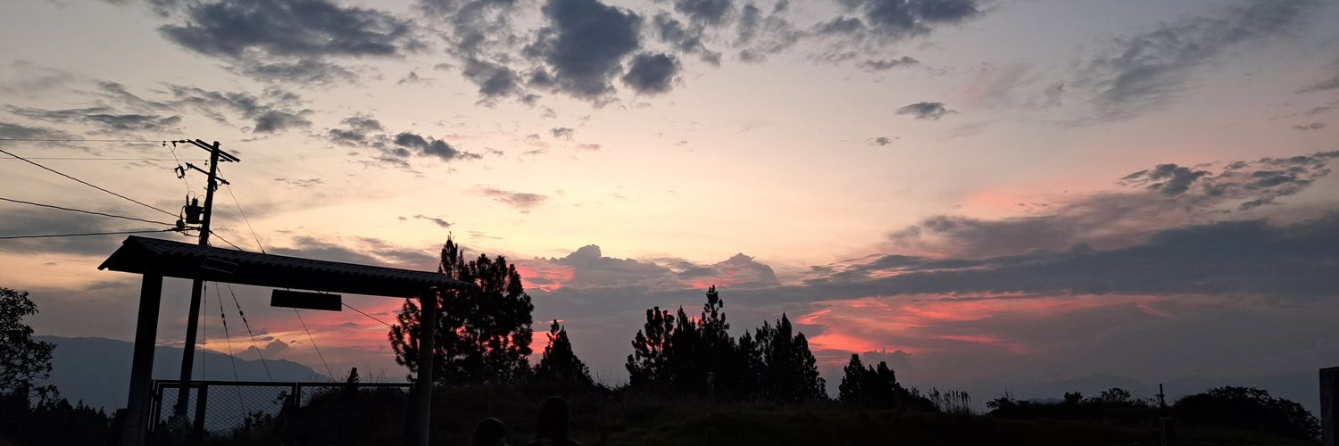 AleHtru's profile banner image