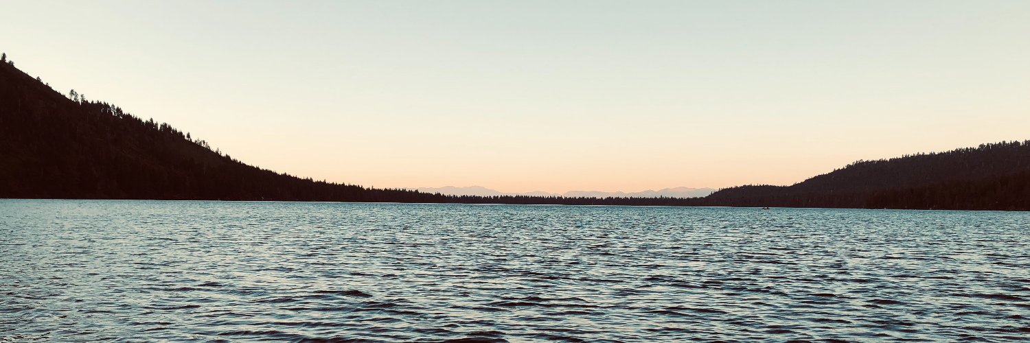 yiwyn's profile banner image