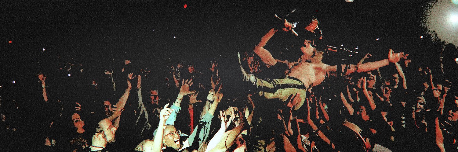 𝐋．𝐑𝐎𝐙𝐀𝐍𝐎𝐕． banner