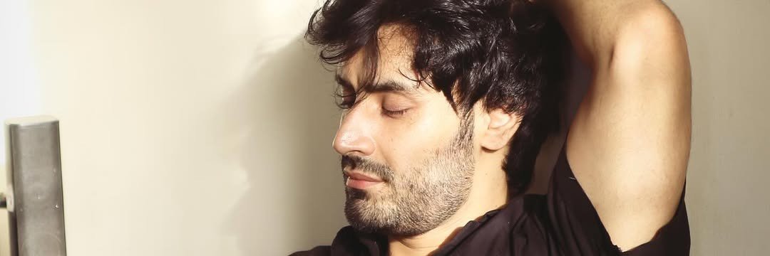 izaybkhan's profile banner image