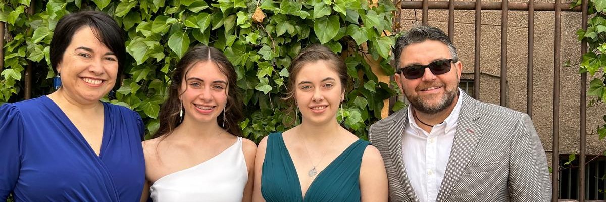 AlmansaLuis's profile banner image