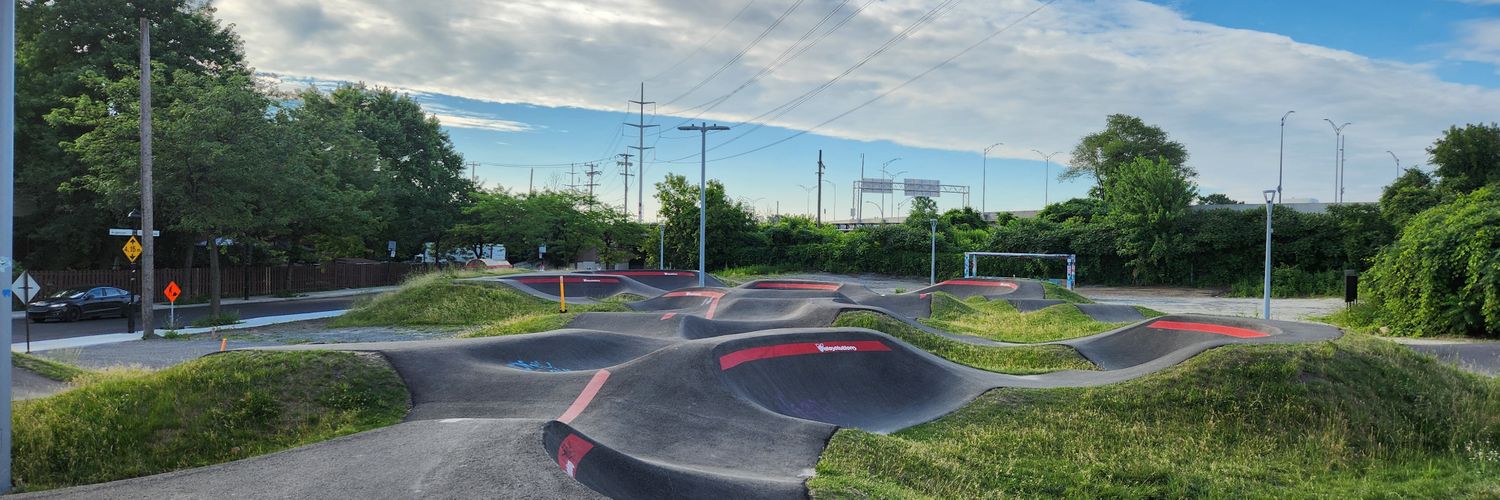 Weekday Ski Pass banner