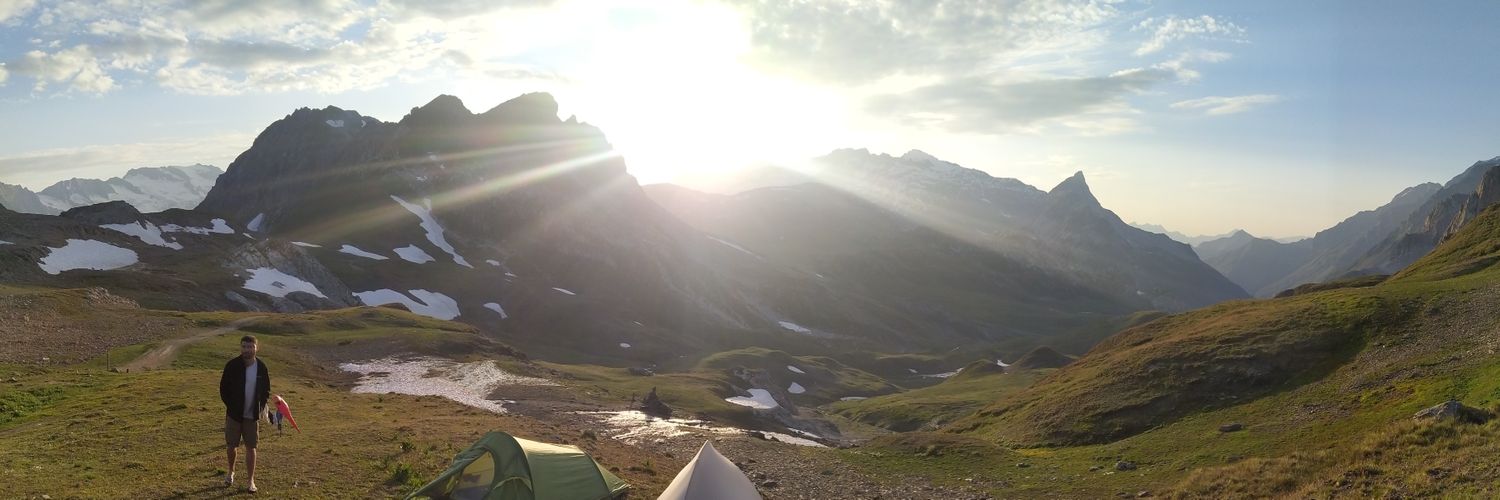 basselht's profile banner image