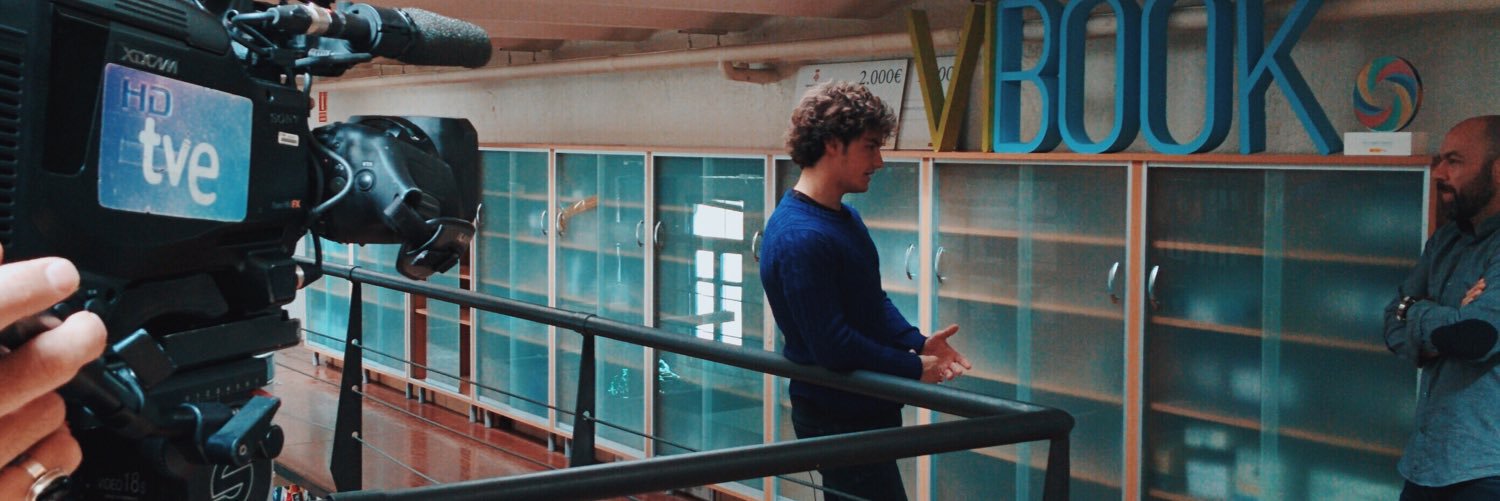 Adrián Muñoz banner