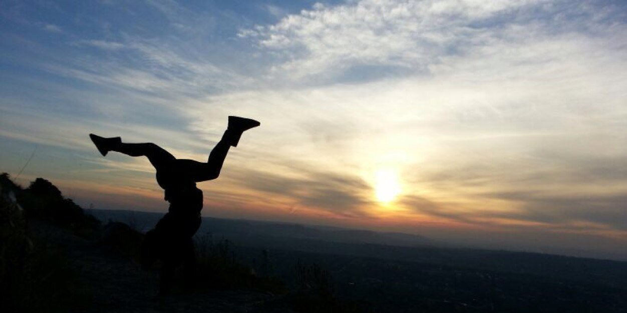 Lindsay Caine banner