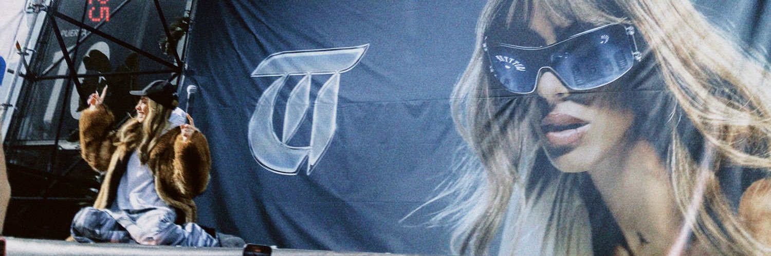 Paezz22's profile banner image