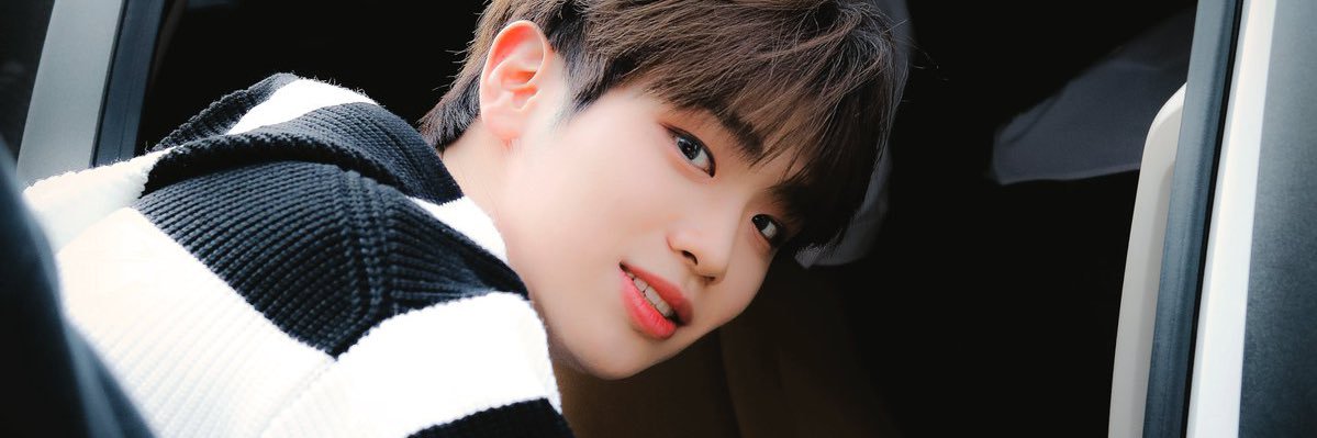 taerae's profile banner image