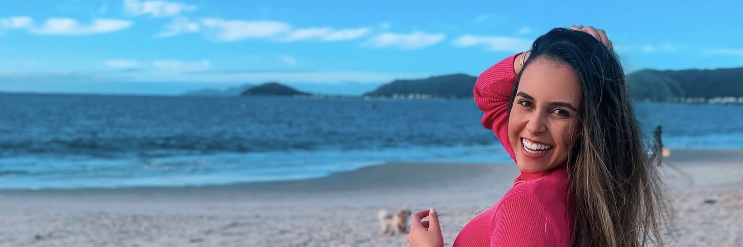 marianabanolas's profile banner image