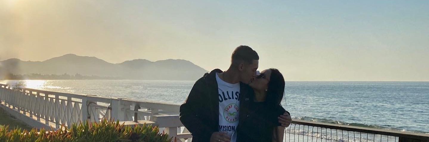 carolinanzai's profile banner image