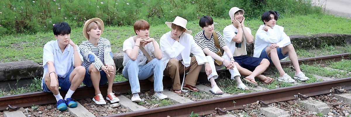 💜🌻🐋 banner