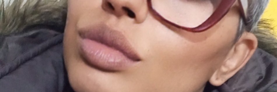 Rossara's profile banner image