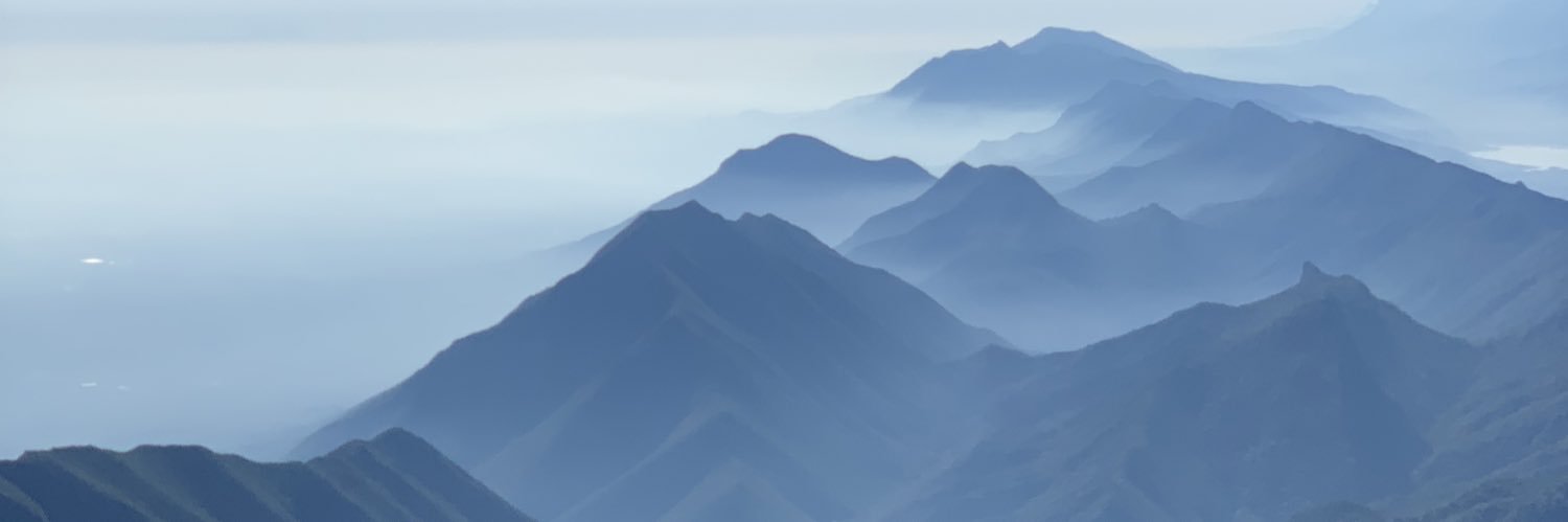 Héctor López banner