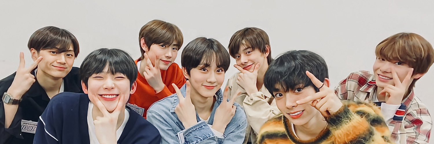 taestycola's profile banner image