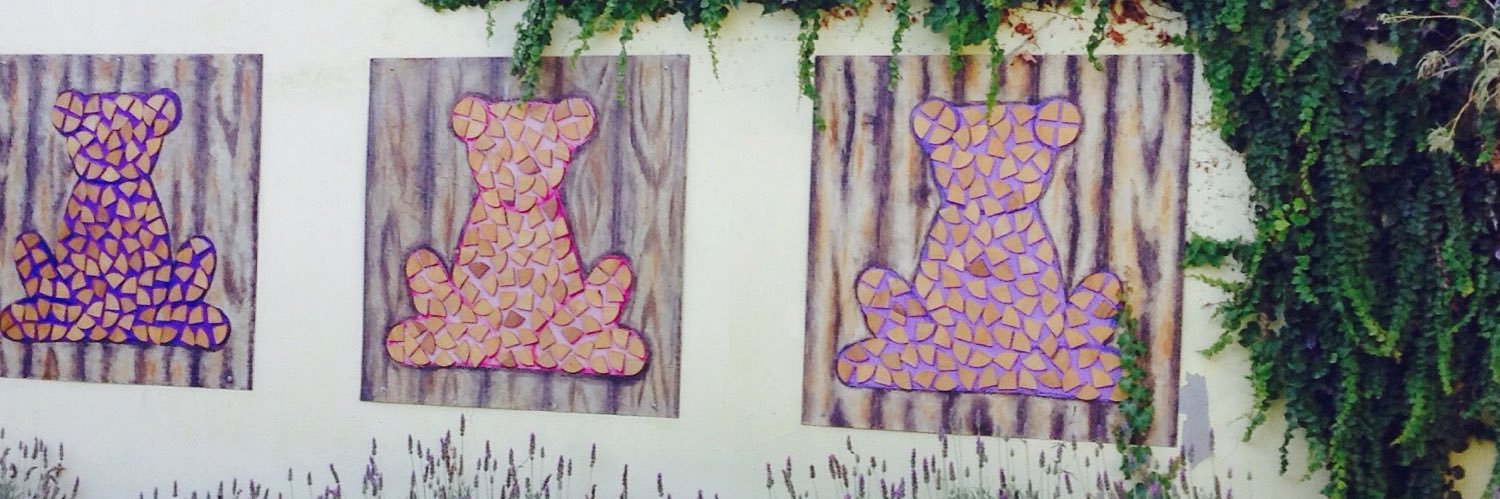 laurabelly's profile banner image