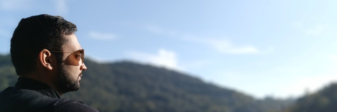 mannujain's profile banner image