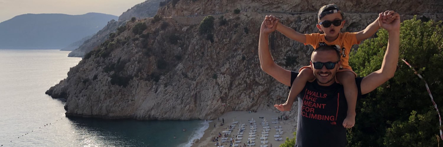 Adem Koç banner