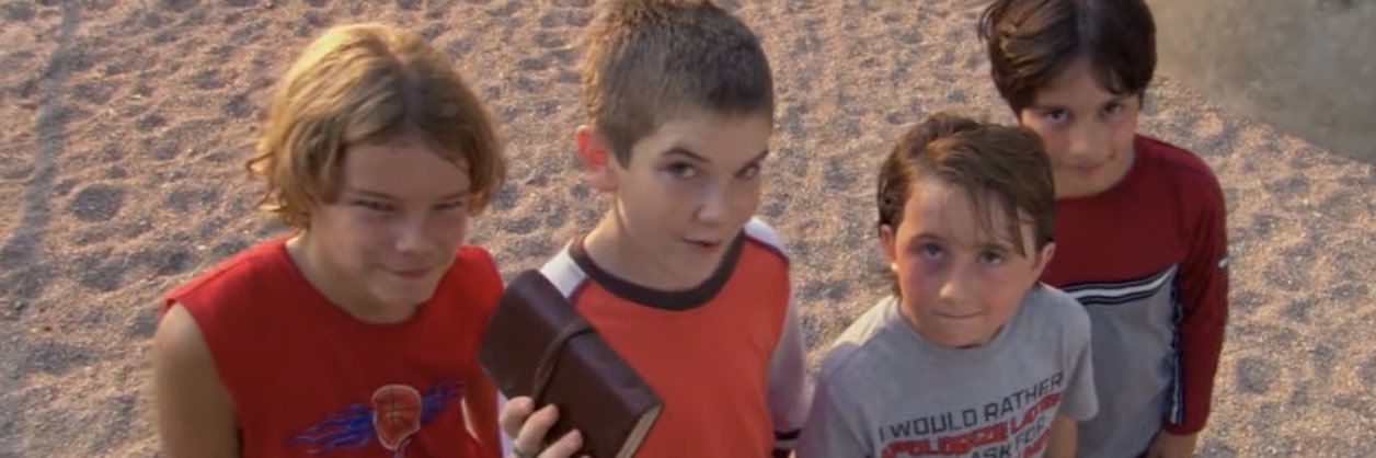 𝕂 𝕀 𝕪 banner