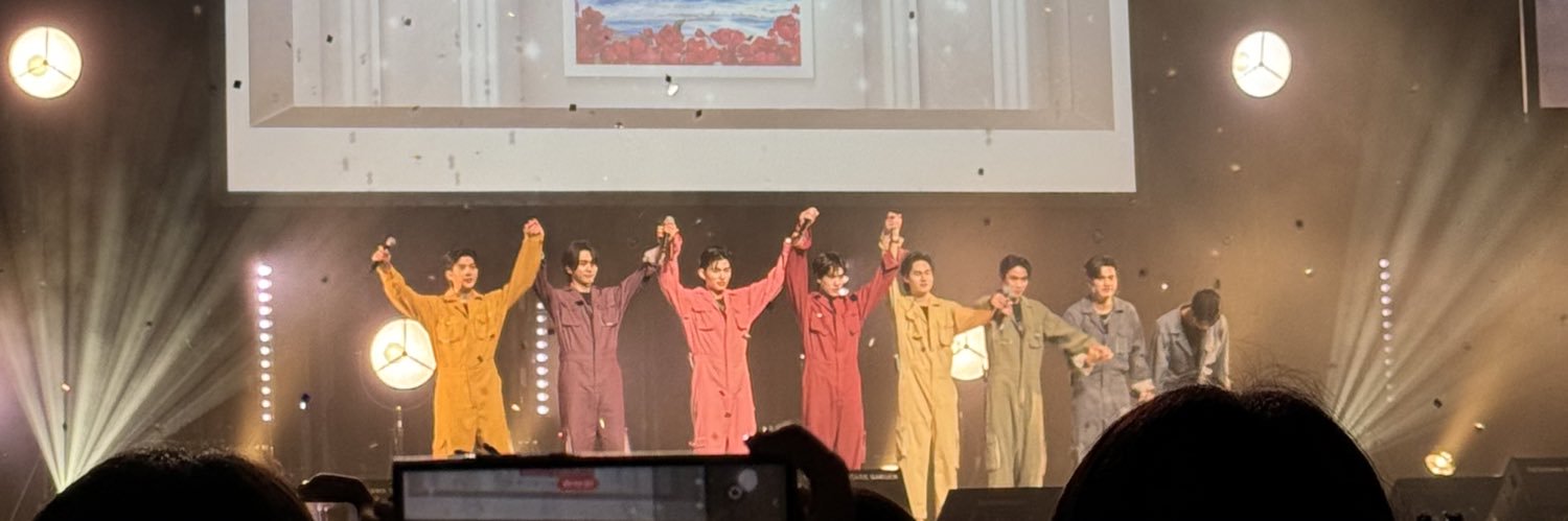 kia_mo09's profile banner image