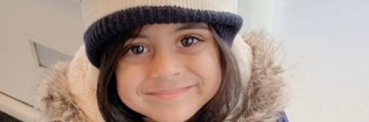 Aqsa_82's profile banner image