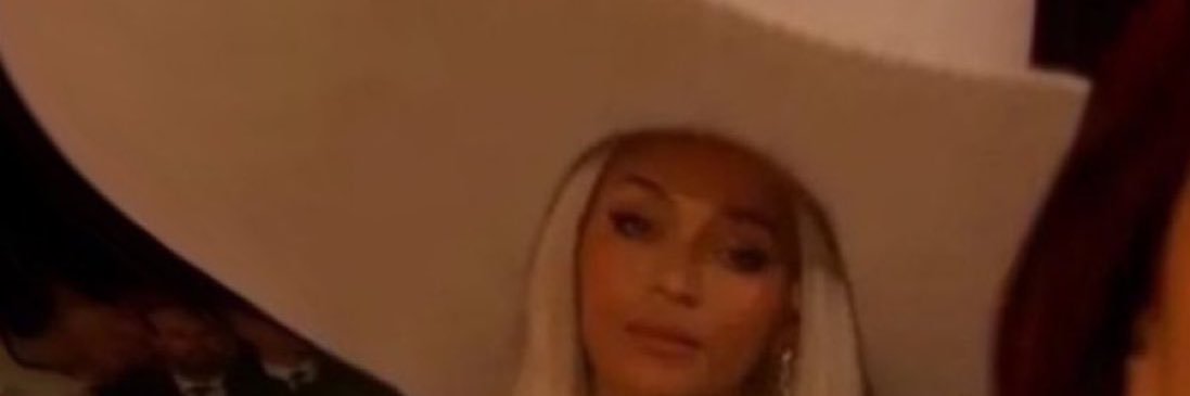 gabbycan2's profile banner image