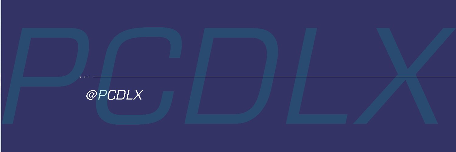 PADEL COURTS DELUXE banner