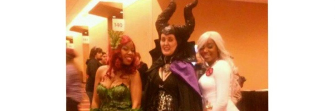 _UrGirlNextDoor's profile banner image