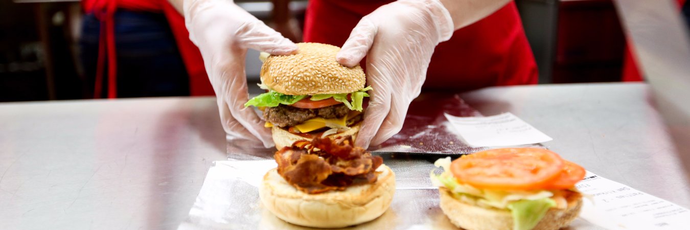 Five Guys Deutschland banner