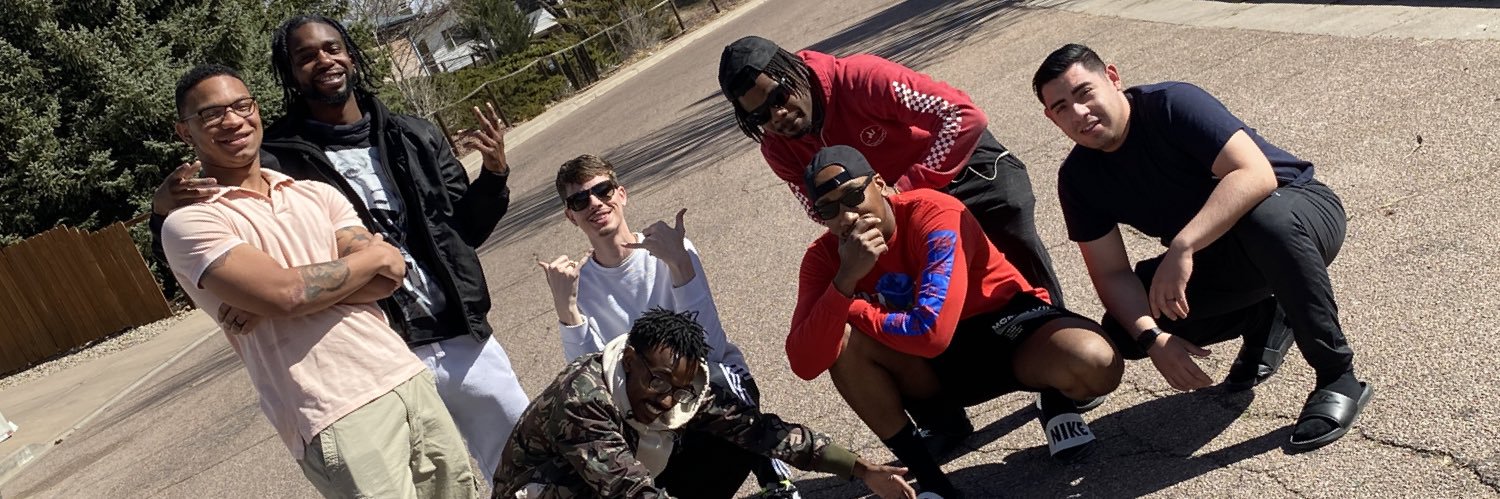 Grand Master Banks💨🍃 banner