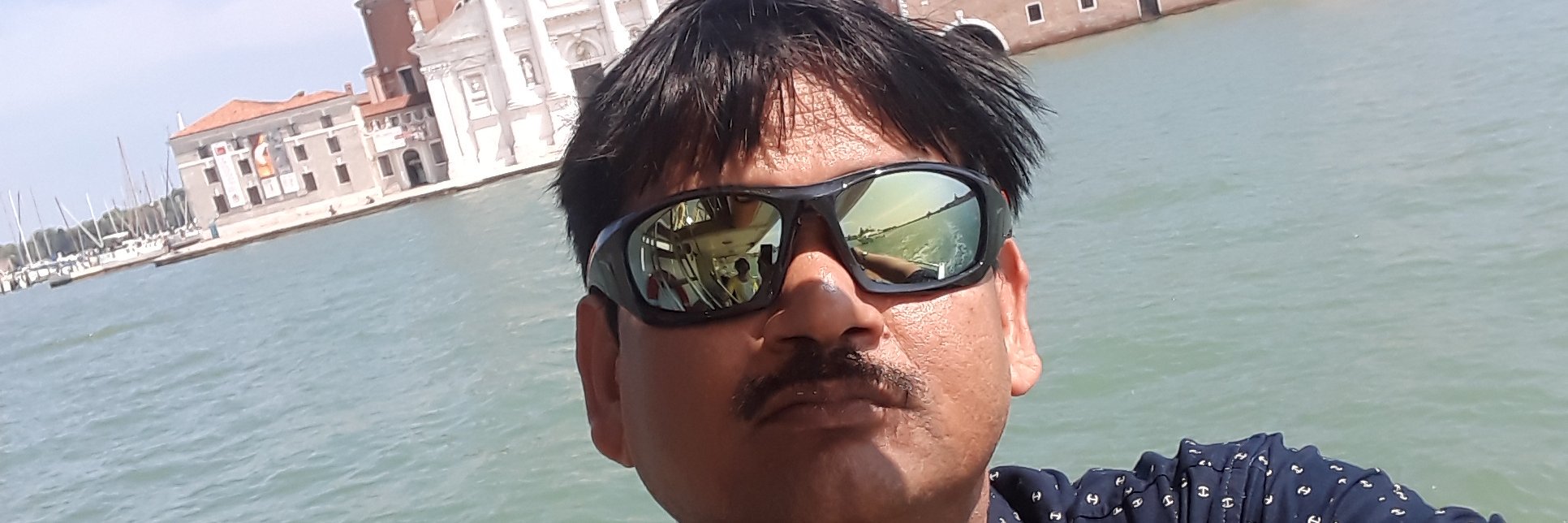 profkundu's profile banner image
