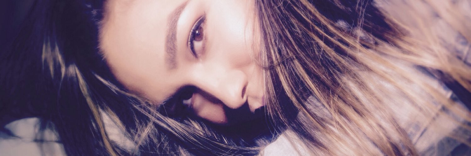 AngelaVRBrazon's profile banner image